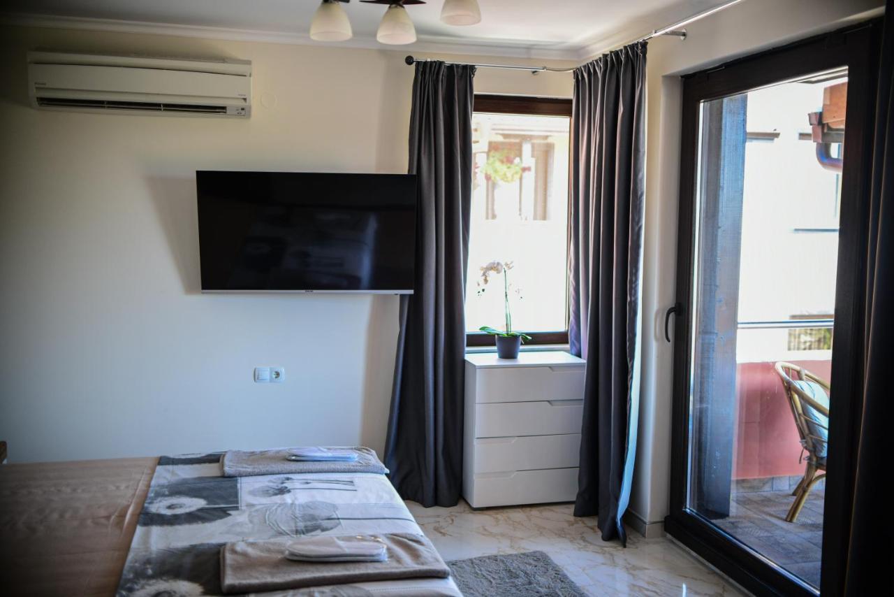 Medius Park Apartment サンダンスキ エクステリア 写真
